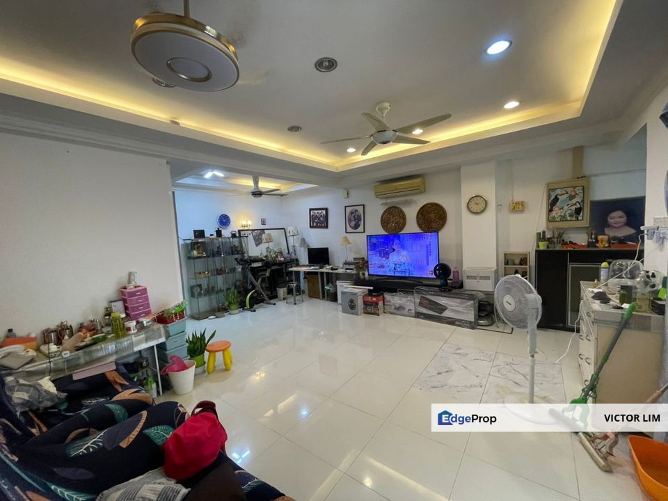 Renovated 22x100 2sty link house in gate guarded Taman Mutiara Indah, Selangor, Puchong South