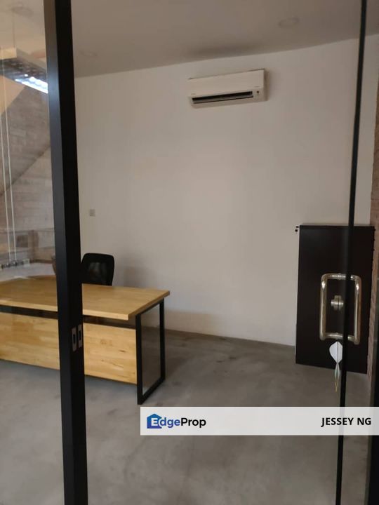 Times Square Ipoh at Jalan Windsor Ground floor Office with furnished for rent, Perak, Ipoh