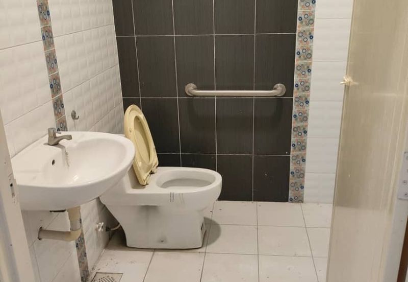 Times Square Ipoh at Jalan Windsor Ground floor Office with furnished for rent