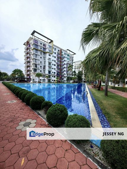 Next to Bandar Seri Botani , at Lapangan Perdana , Ipoh Treetops Residency Condominium for Sale, Perak, Kinta