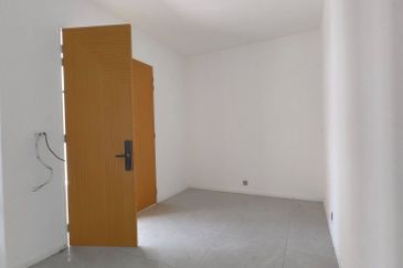 JALAN THOMPSON/JALAN TUN DR ISMAIL