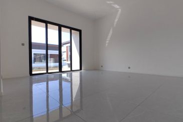 JALAN THOMPSON/JALAN TUN DR ISMAIL