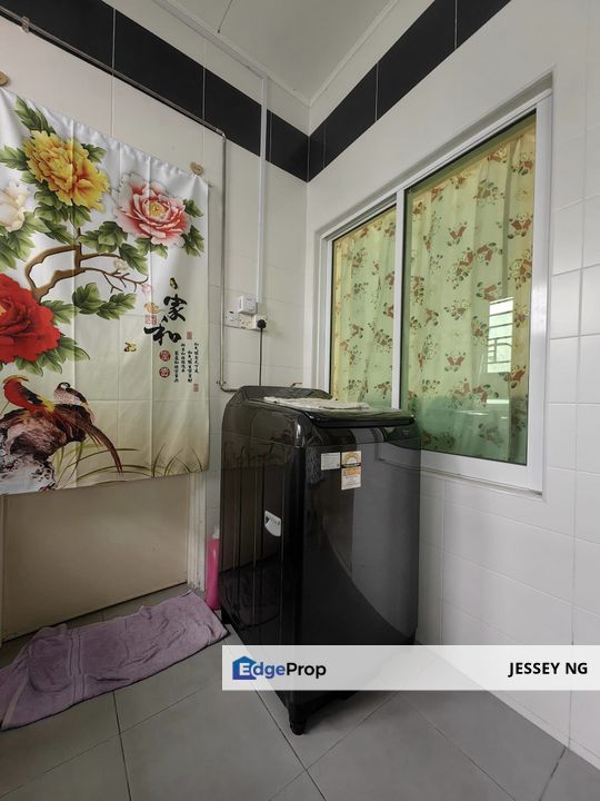 Seri beringin in Bandar Seri Botani 2 sty house with gated and guarded house for rent, Perak, Ipoh