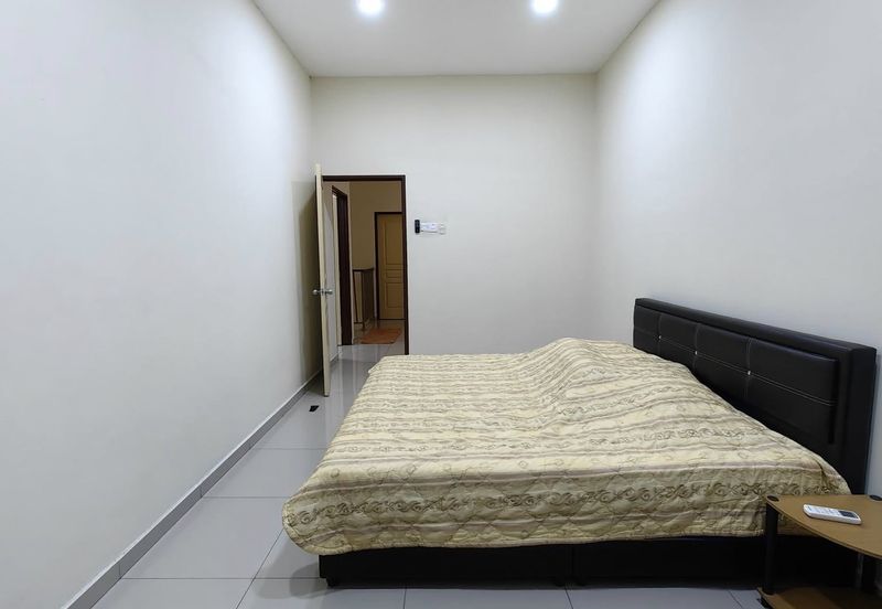 Taman Pengkalan Utama