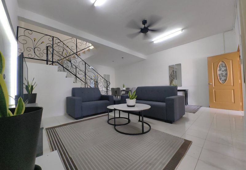 Panorama Lapangan Perdana