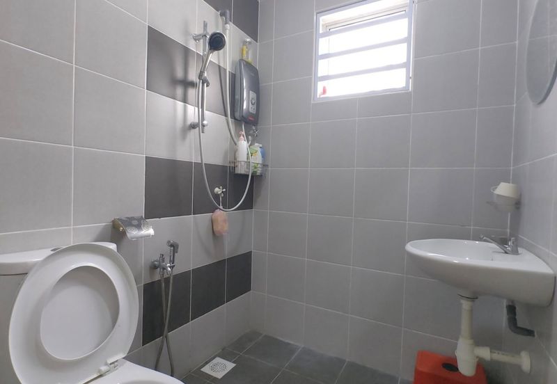 Taman Pengkalan Utama