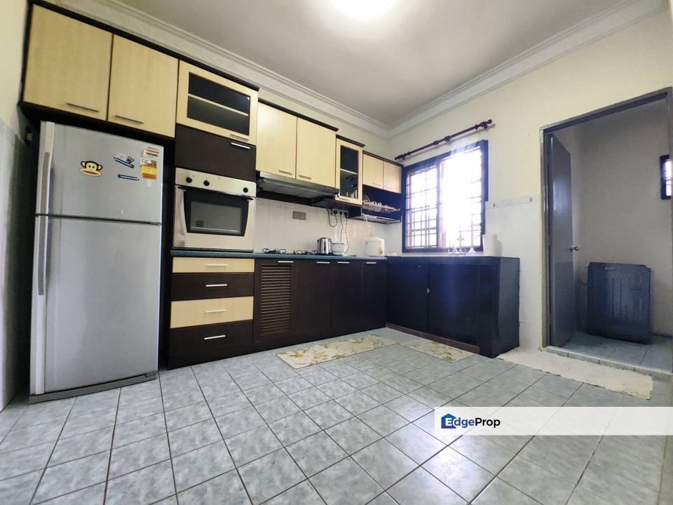 3-Storey Townhouse for Rent in Meru Valley, Ipoh , Perak, Kinta