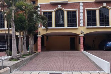 MERU VALLEY RESORT (GOLFVIEW TERRACE)