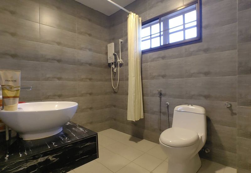 MERU VALLEY RESORT (GOLFVIEW TERRACE)