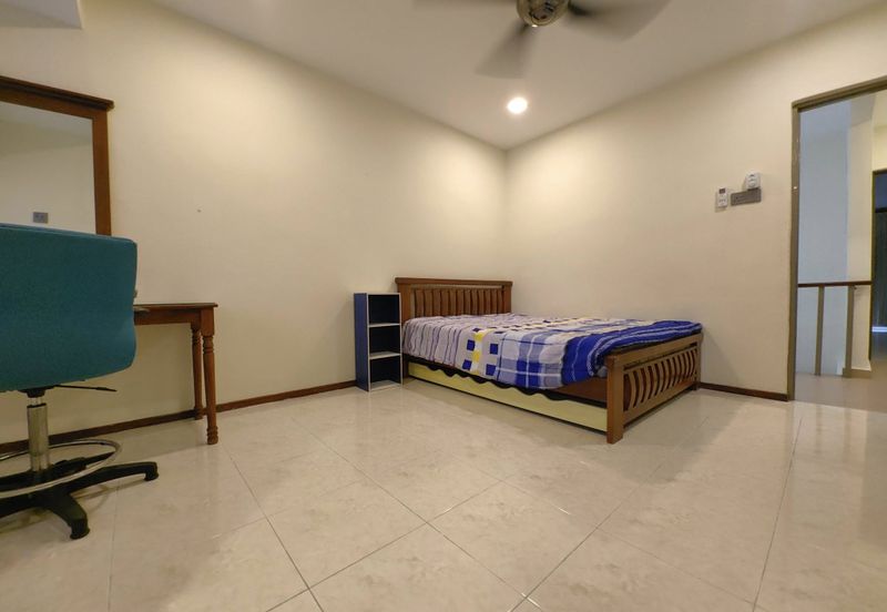 MERU VALLEY RESORT (GOLFVIEW TERRACE)