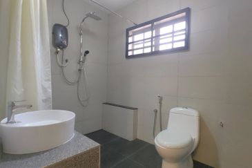 MERU VALLEY RESORT (GOLFVIEW TERRACE)