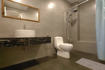 MERU VALLEY RESORT (GOLFVIEW TERRACE)