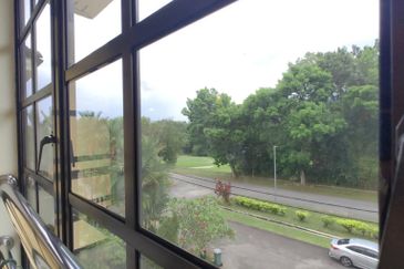 MERU VALLEY RESORT (GOLFVIEW TERRACE)