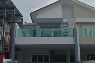 PANORAMA LAPANGAN KINARA