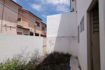 PANORAMA LAPANGAN KINARA