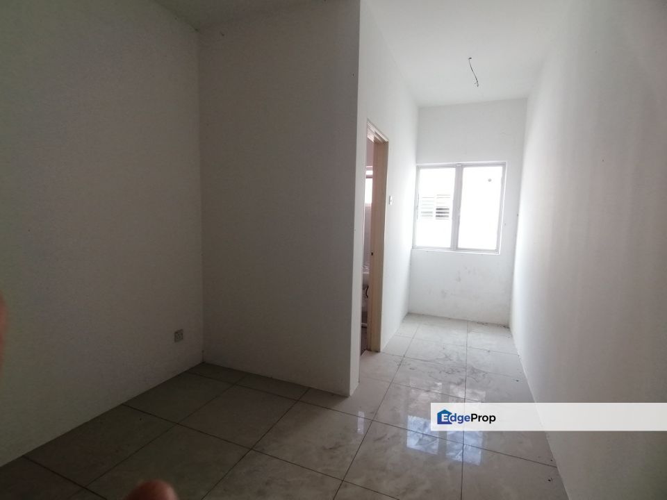 Panorama lapangan Kinara Double Storey House For Sale, Perak, Kinta