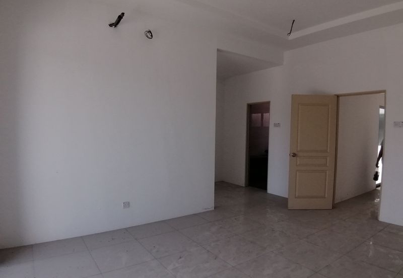 PANORAMA LAPANGAN KINARA