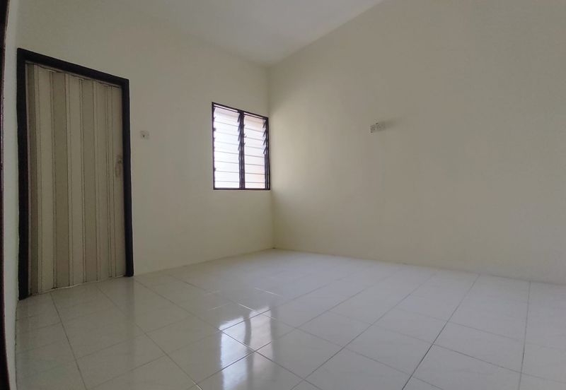 Panorama Lapangan Perdana