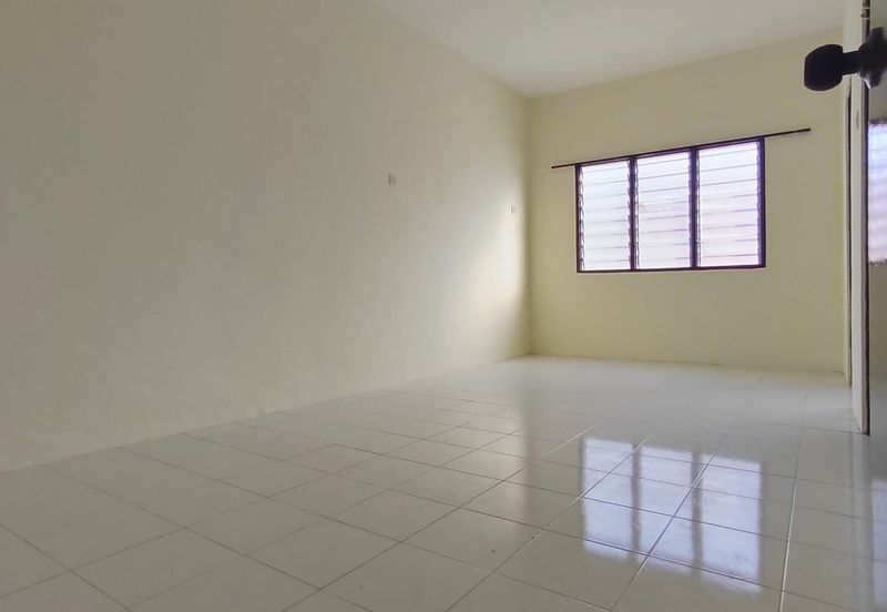 Panorama Lapangan Perdana