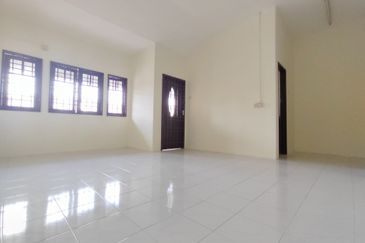 Panorama Lapangan Perdana