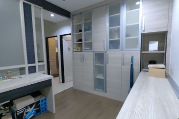 Taman Lapangan Hartamas Botani