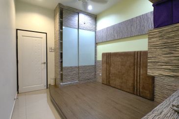 Taman Lapangan Hartamas Botani