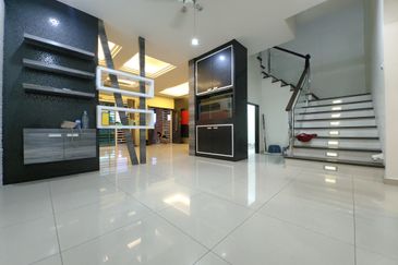 Taman Lapangan Hartamas Botani