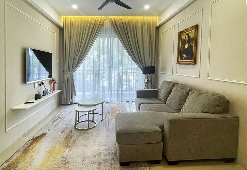 THE COVE HILLSIDE RESIDENCE