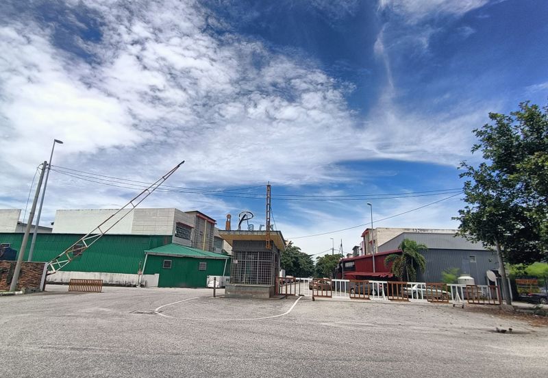 Kawasan Perindustrian Menglembu Factory for sale with gated and guarded
