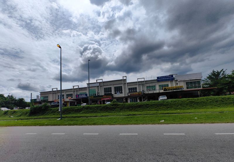 2 units double storey shoplot facing main road at Jalan Hala Merah  heading to Menglembu