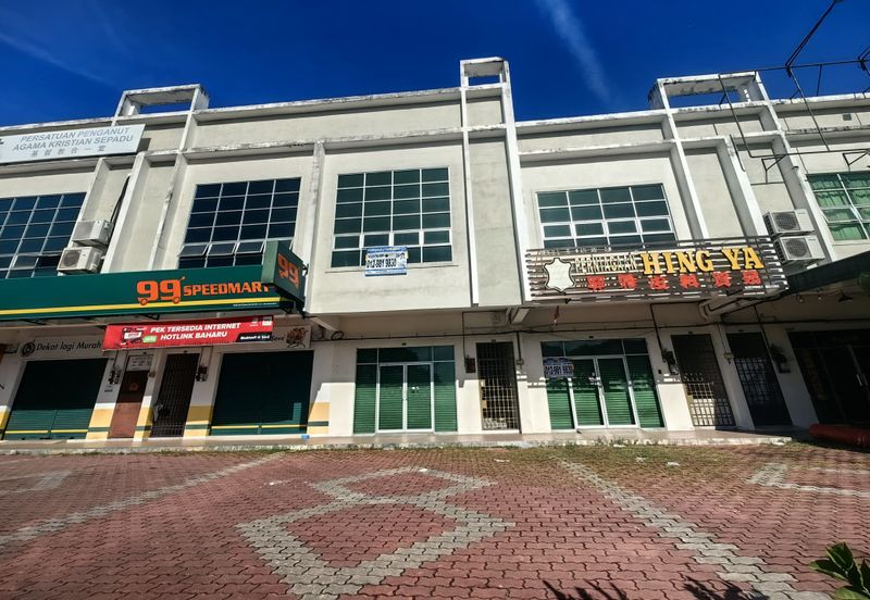 2 units double storey shoplot facing main road at Jalan Hala Merah  heading to Menglembu