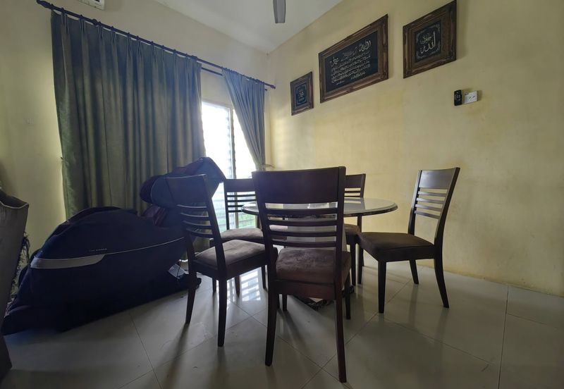 Taman Pengkalan Tiara