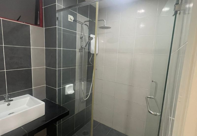 Upper East @ Tiger Lane