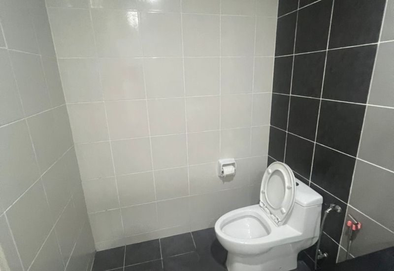 Upper East @ Tiger Lane