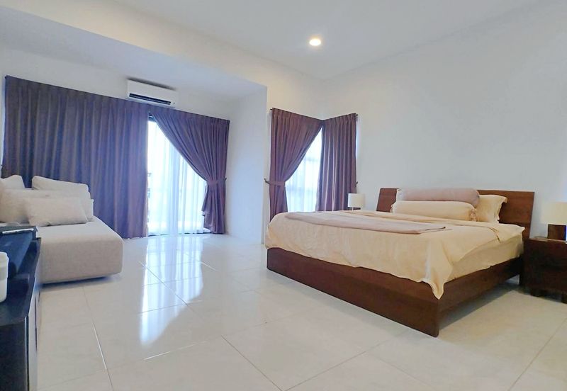 Lahat Sentosa Hill 2 Sty Intermediate Corner House for Sale 