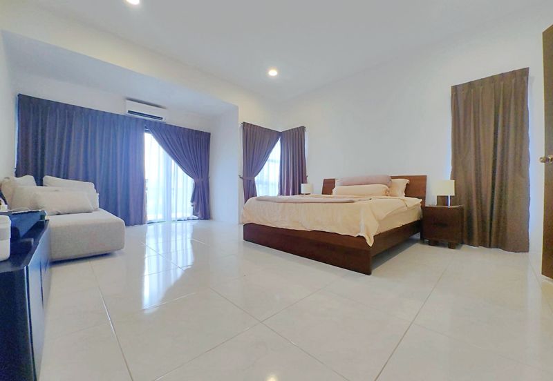 Lahat Sentosa Hill 2 Sty Intermediate Corner House for Sale 