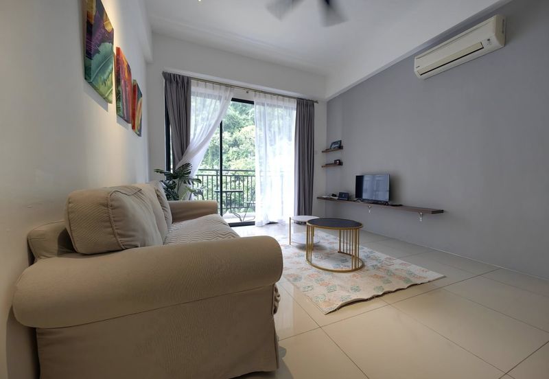 THE COVE HILLSIDE RESIDENCE