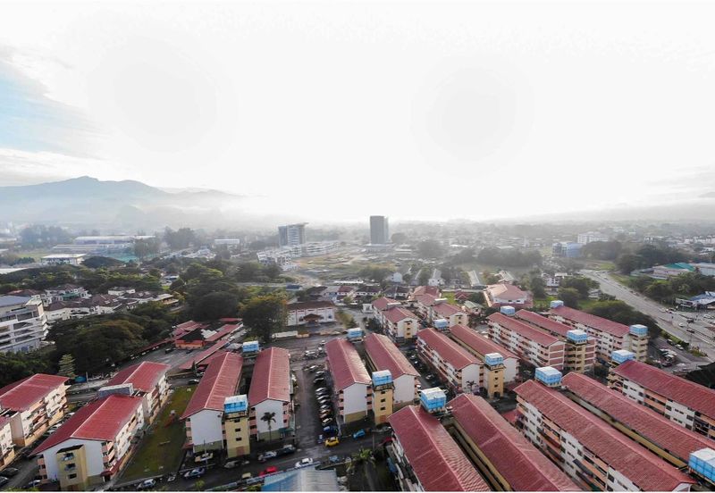 Piccadilly Service Residence @ Greentown