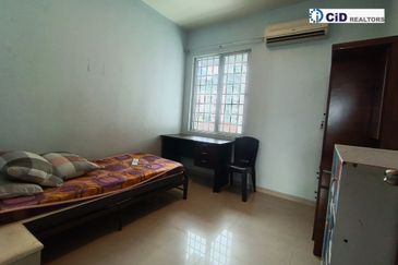 KONDOMINIUM DAMAIPURI