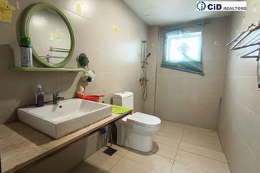 KONDOMINIUM DAMAIPURI