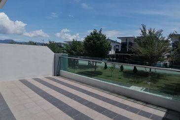 PANORAMA LAPANGAN KINARA