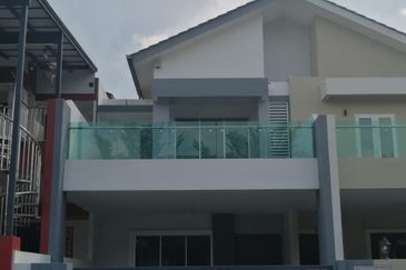 PANORAMA LAPANGAN KINARA