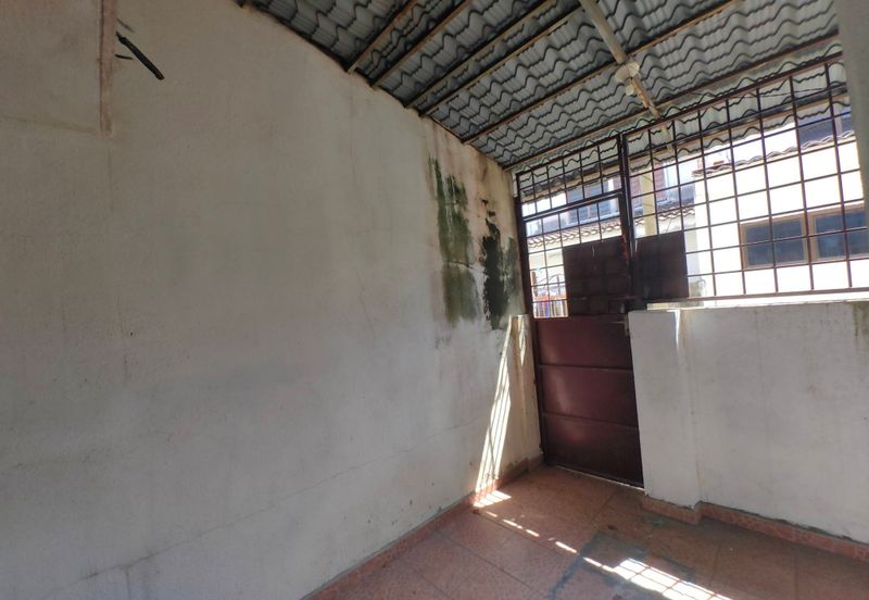 Taman Bercham Utama 2 Sty Corner House 