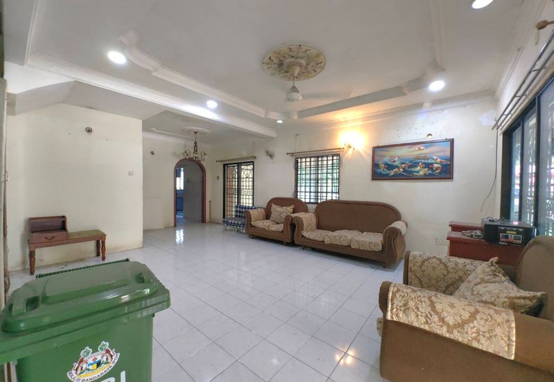 Taman Bercham Utama 2 Sty Corner House 