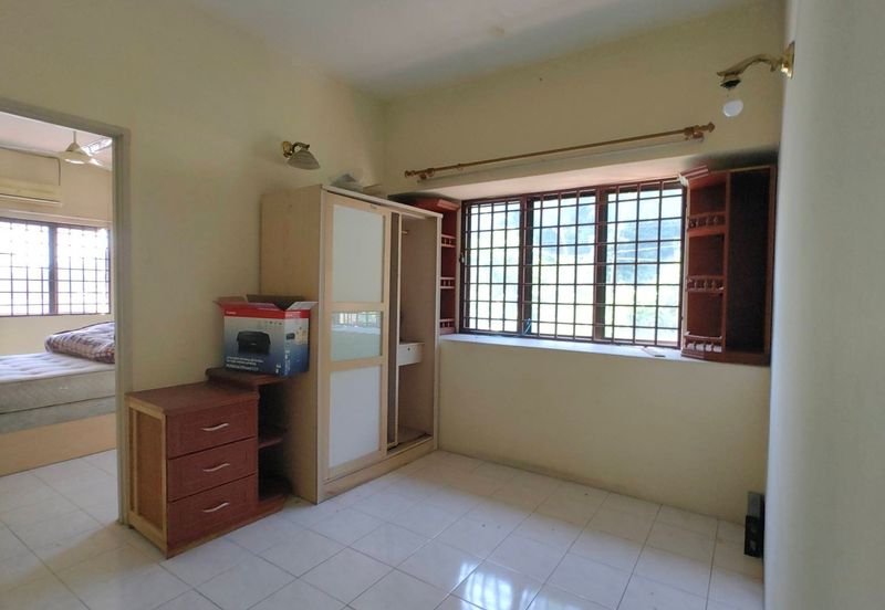 Taman Bercham Utama 2 Sty Corner House 