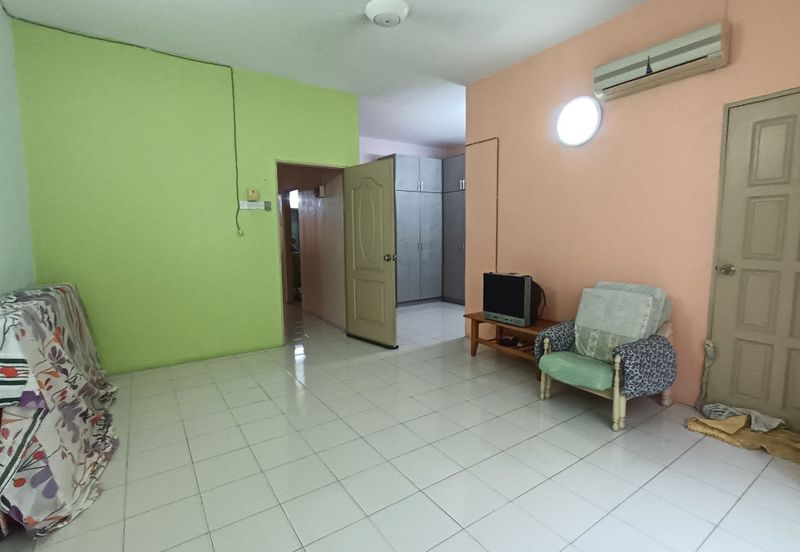 MEDAN PENGKALAN MEGAH