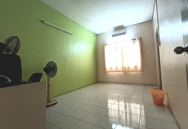 MEDAN PENGKALAN MEGAH