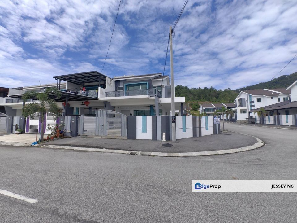 Taman Lahat Sentosa mosey hill 2 sty corner house for sale, Perak, Kinta
