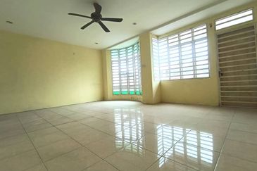 Panorama Lapangan Perdana