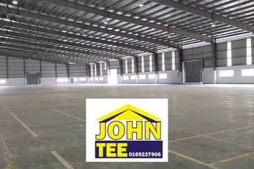 West Port, Pulau Indah